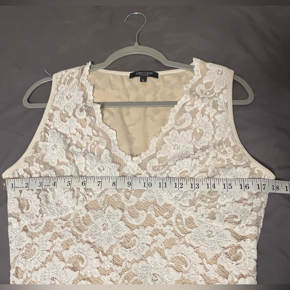 Cream Sleeveless Lace Tank - Picture 4 of 4